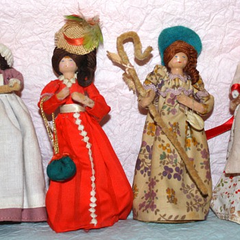 Wooden Peg Dolls - Dolls