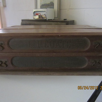 Antique counter display - Advertising