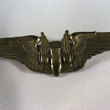 WWII-  US Wings & Nazi Wound Badge - Military and Wartime