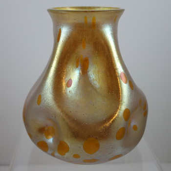 Loetz Astraa cabinet vase, ca. 1899 - Art Glass