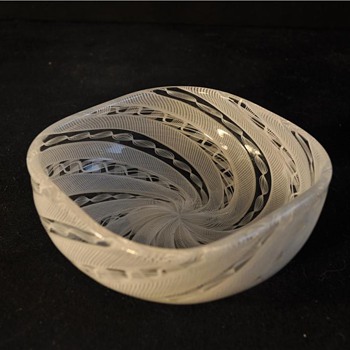 laticcino bowl, Venini - Art Glass