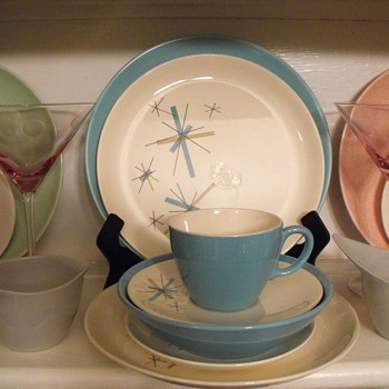 Vintage Salem North Star Dinnerware