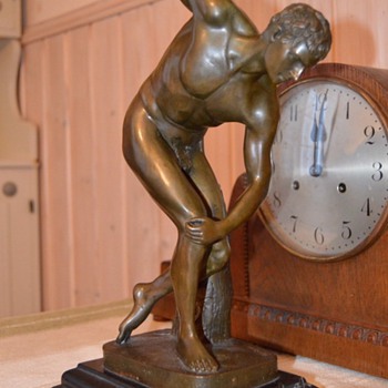 Discobolus statue research - Art Deco