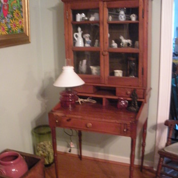 Pine secretary - Primitive find in the South - Furniture