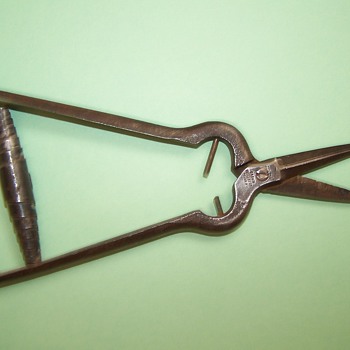 Antique inlay shears? - Tools and Hardware