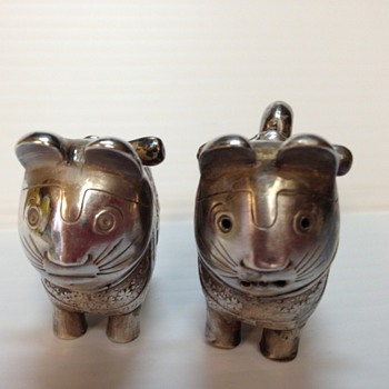 silver open salt and pepper