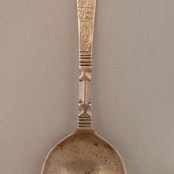 Is this an early Norwegian Silver Spoon 17c ?  