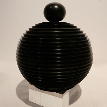 TURNED EBONY (?) BOX AND COVER. - Art Deco
