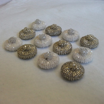 1950's Italian Bead Buttons  - Sewing