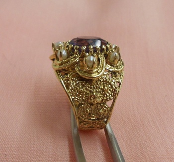Dating antique rings