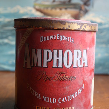 Amphora Tobacco Tin