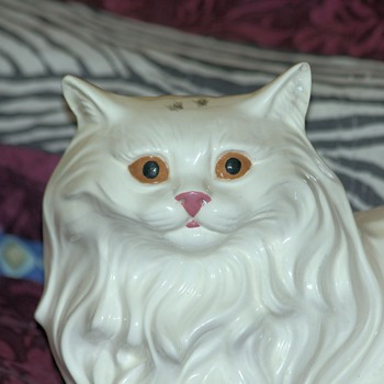 Duvette - my Angora(ish) ceramic kitty cat - Animals
