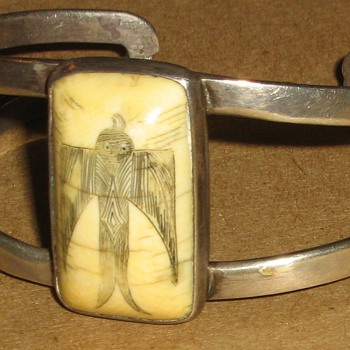 Scrimshaw bracelet
