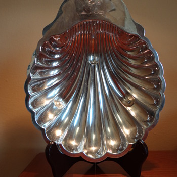 VINTAGE SILVERPLATED  BARBOUR SILVER CO - HARTFORD  CT