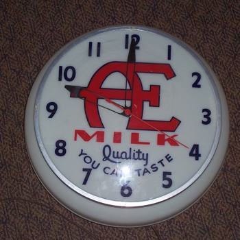 Advertising lighted electric Milk wall clock - Clocks