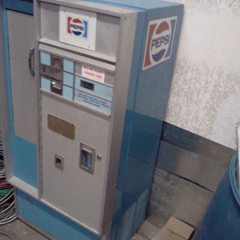 Pepsi Vendolator Model 56