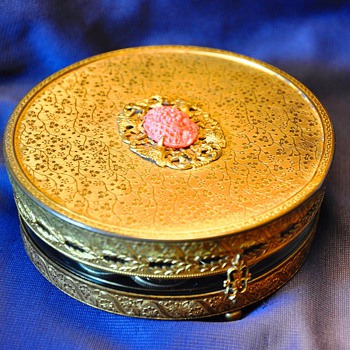French? Deco? Jewellery round box