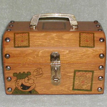Wood "Beetle Bailey" Bingo Box - Games