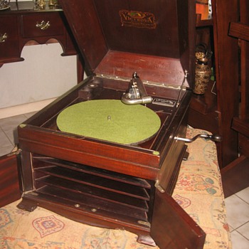 1917 Victor VV-IX - Records