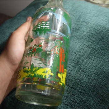 Pirates? Liquor Bottle. (info needed) - Bottles