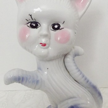 China Cat Figurine Blue & Pink - Glassware