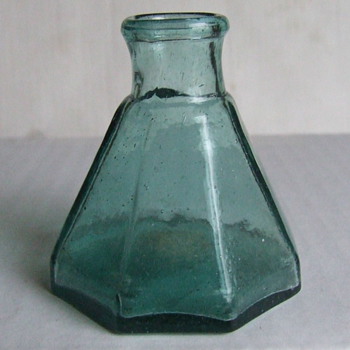 Very Nice pontiled Late 1850's- Early 1860's Umbrella Ink Bottle - Bottles