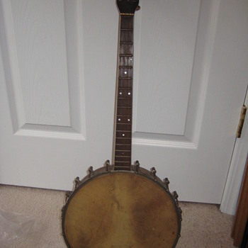 unknown banjo