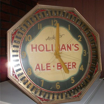 Brewery Spinner Clock - Breweriana