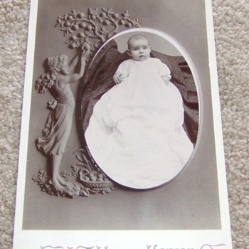 1890s cabinet card of baby with hidden mother - Photographs