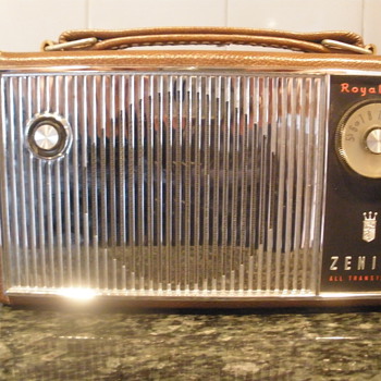 Zenith Royal 675 - Radios
