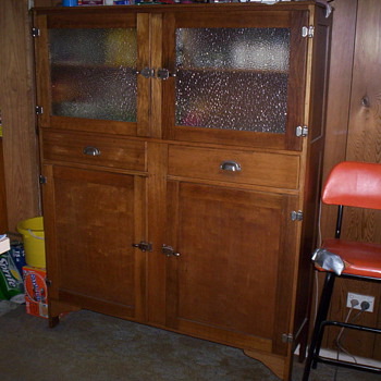 Kitchen cupboard