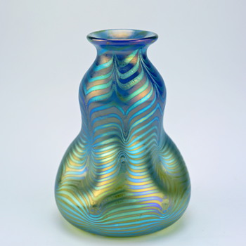 SIGNED Loetz Phänomen Genre 85/3780 in blue opal - Art Glass