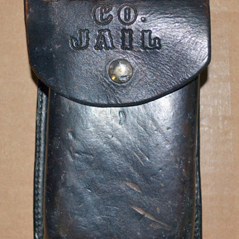Jail Pouch from the 1920's? Help Please.