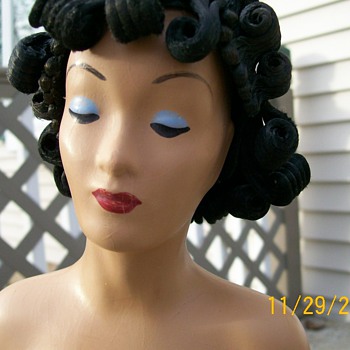 25" Manikin with Very Deco look 1940's - Dolls