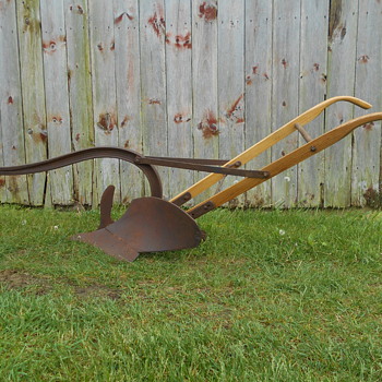 Updated John Deere plow pics - Tractors