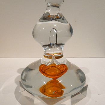 CARLOS R. PEBAQUE FOR GULLASKRUF  1987 - Art Glass