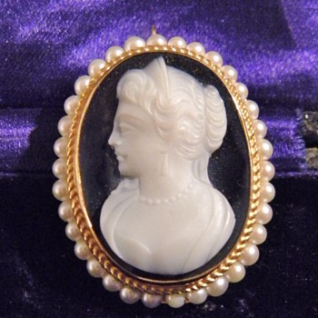 Vintage Deco F&F Felger Hardstone Cameo Seed Pearl 14k Pendant Brooch - Fine Jewelry