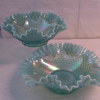 STUNNING & VERY LARGE FENTON BLUE OPALESCENT CARNIVAL HOBNAIL BOWLS