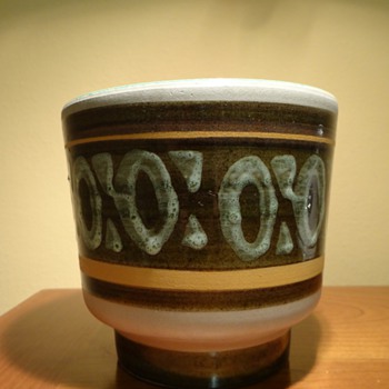 BELGIUM POTTERY / MAKER UNKNOWN - Art Pottery