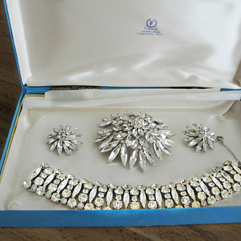 Sherman Parure set of Brooch, Earrings and Bracelet - Art Deco