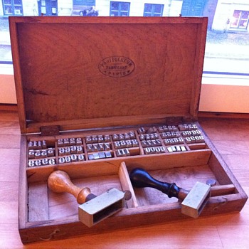 Antique letter press/stamping set  - Office