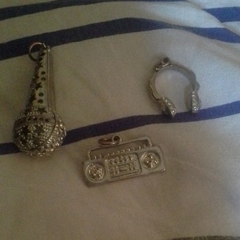 Rockin the Mic musical charms - Costume Jewelry
