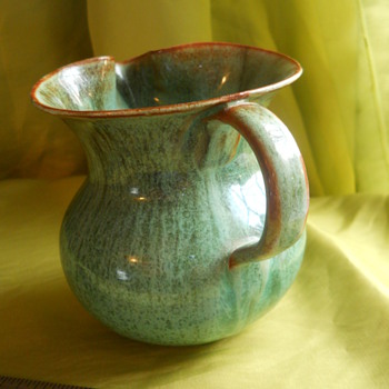 4" TALL HANDBLOWN GREEN GLASS CREAMER - Art Glass