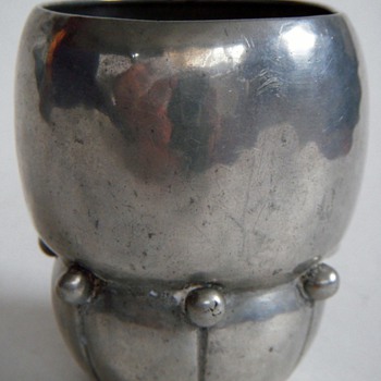 Vintage Pewter Cup~Fascinating Shape~Signed RL, TIN~Any Guesses? - Arts and Crafts