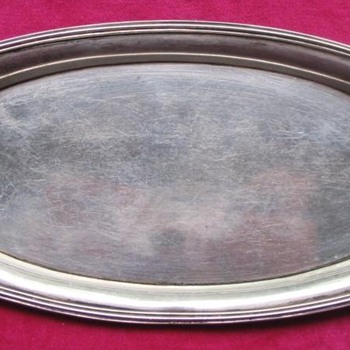 GEORGE III SILVER SERVING DISH/CARD SALVER