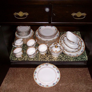 Set Of Bravarian Gchonwald Lamag China From the 1920's - China and Dinnerware