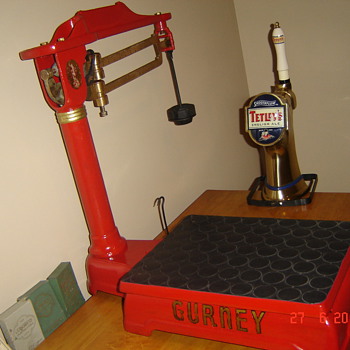 Antique Gurney weight scale