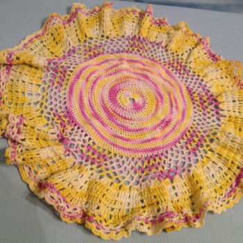 Old vintage doilies - Rugs and Textiles