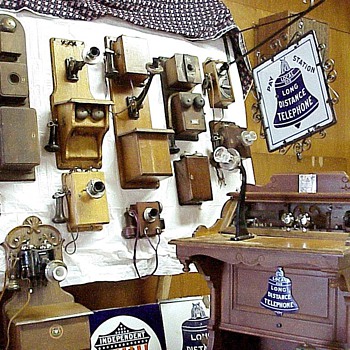 Amazing early wood telephone display at the 2007 TCI San Jose phone show - Telephones
