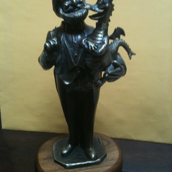 Disney's "Dreamfinder and Figment" bronze